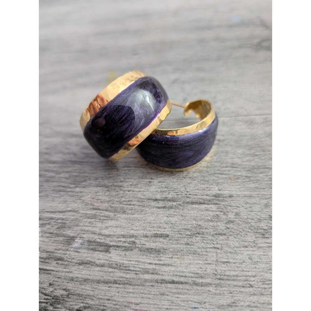 Vintage Purple Marbled Enamel Gold Tone Wide Chunky Hoop Earrings Retro Style